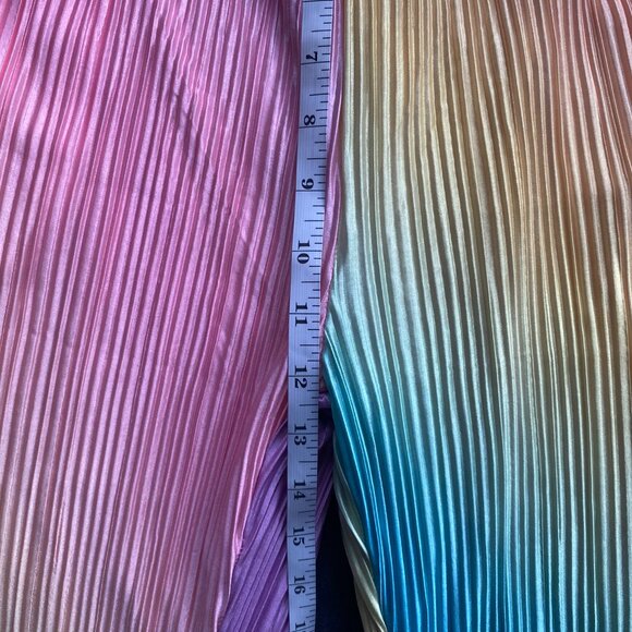 NWT Dressed in LALA Rainbow Dream Long Sleeve Plissé Set, Size S - Picture 12 of 16